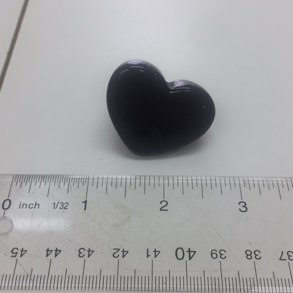Black Heart statement ring 🖤 - Picture 5 of 8